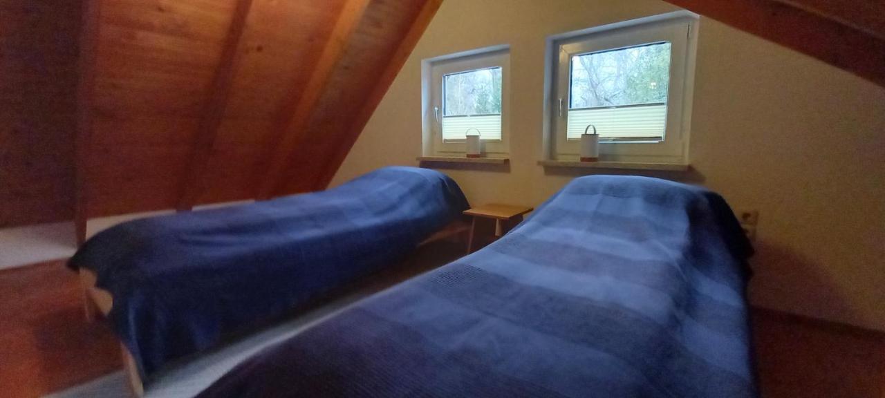 Ferienhaus "Am Schleifenbach" Saalfeld Saale Esterno foto