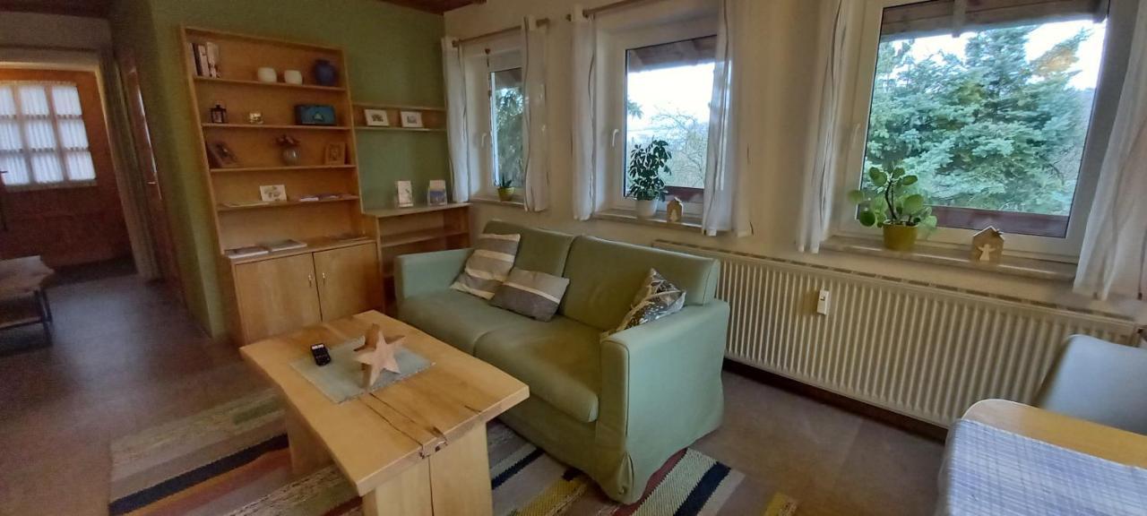 Ferienhaus "Am Schleifenbach" Saalfeld Saale Esterno foto